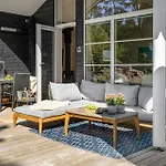 Four-bedroom In Holiday home