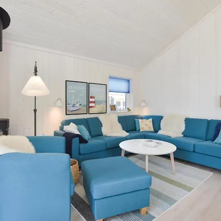 Four-bedroom In Højby