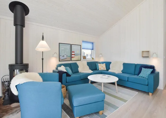 Four-bedroom In Højby