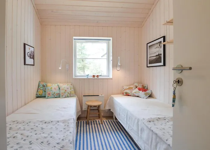 Four-bedroom In Casa vacanze