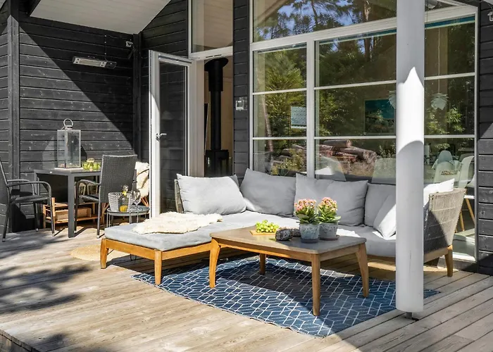 Four-bedroom In Casa vacanze